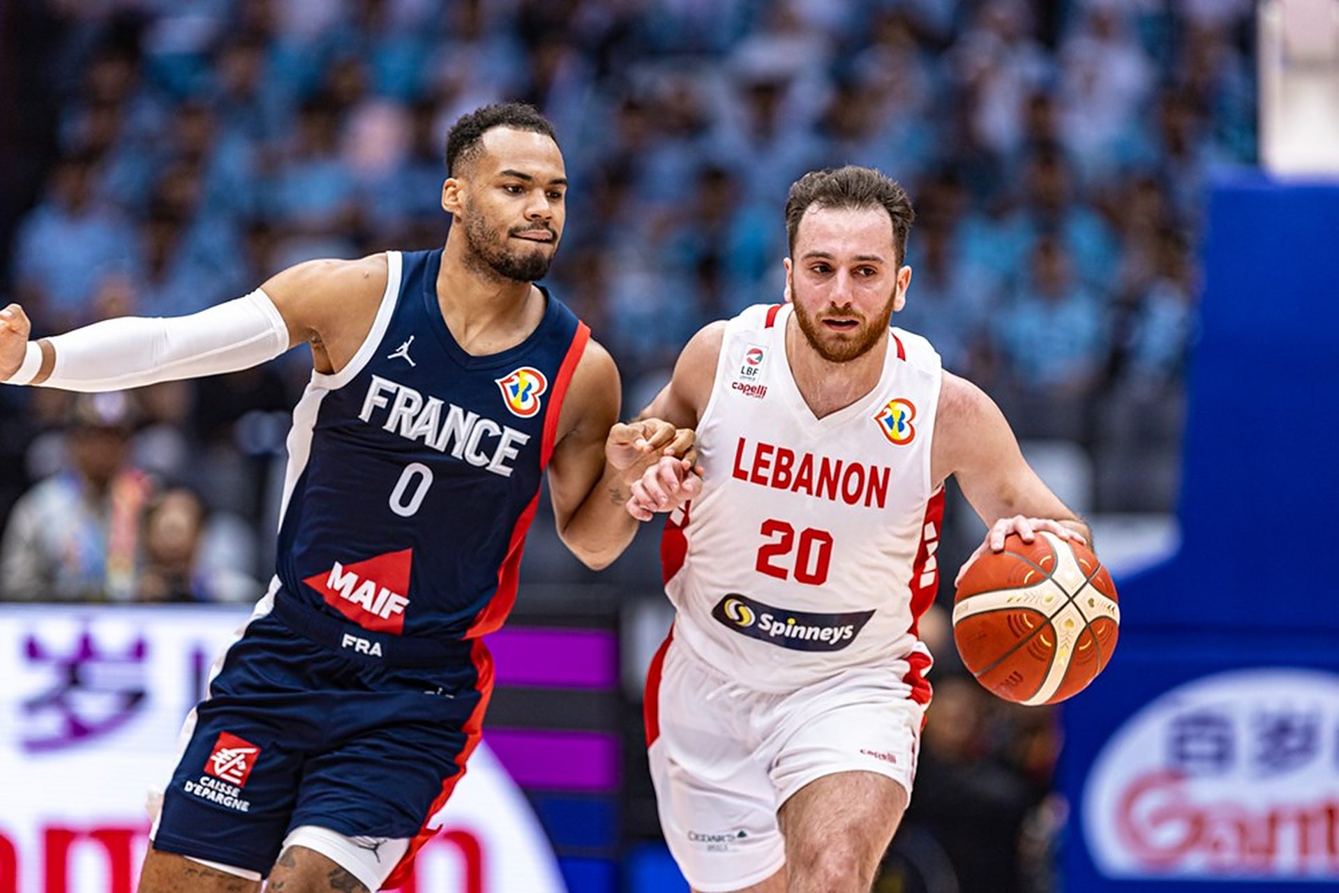 关于法国队险胜德国队，桃田贤斗统治全场的信息