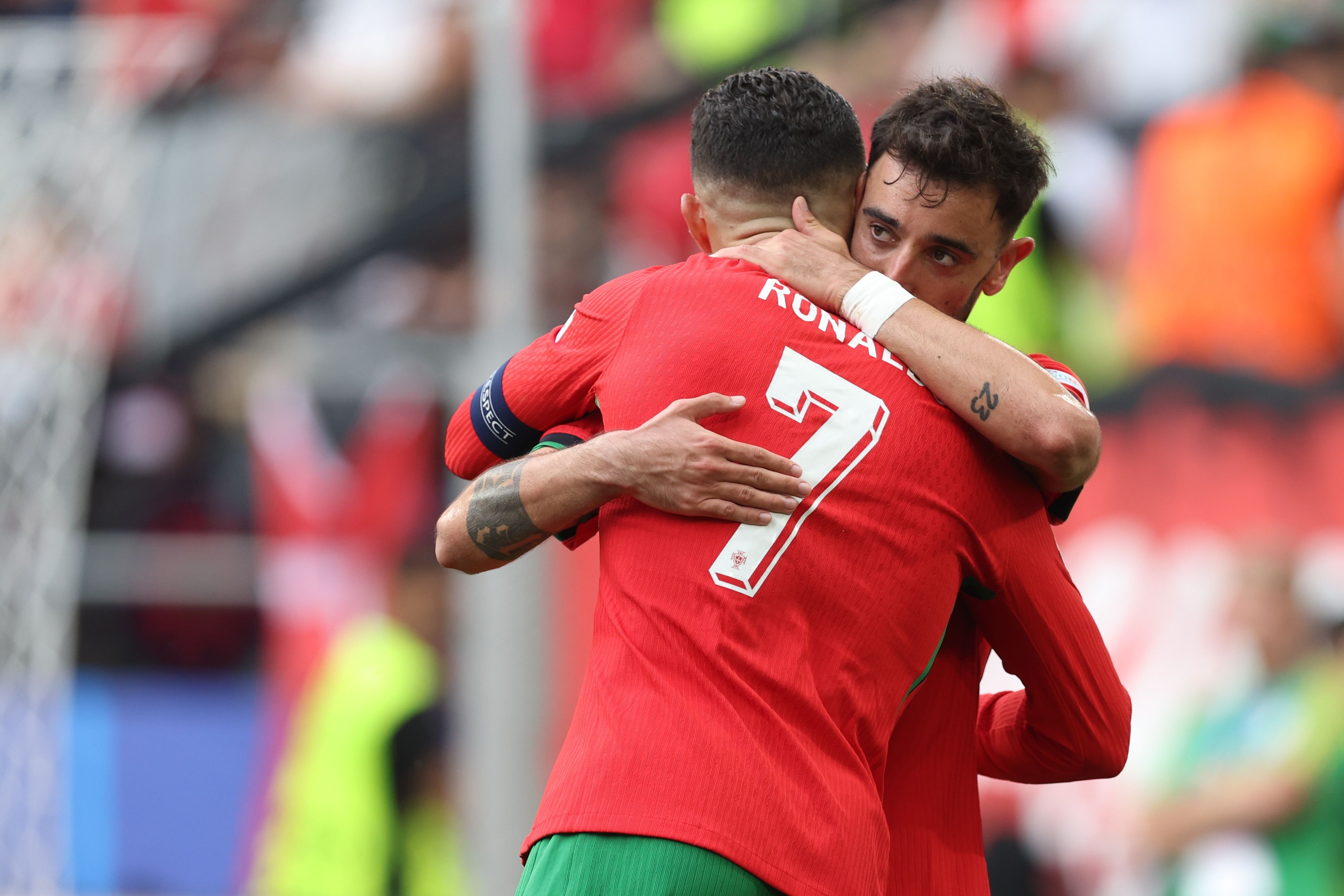 开云体育官方网站-德国队险胜葡萄牙队，张本智和关键制胜