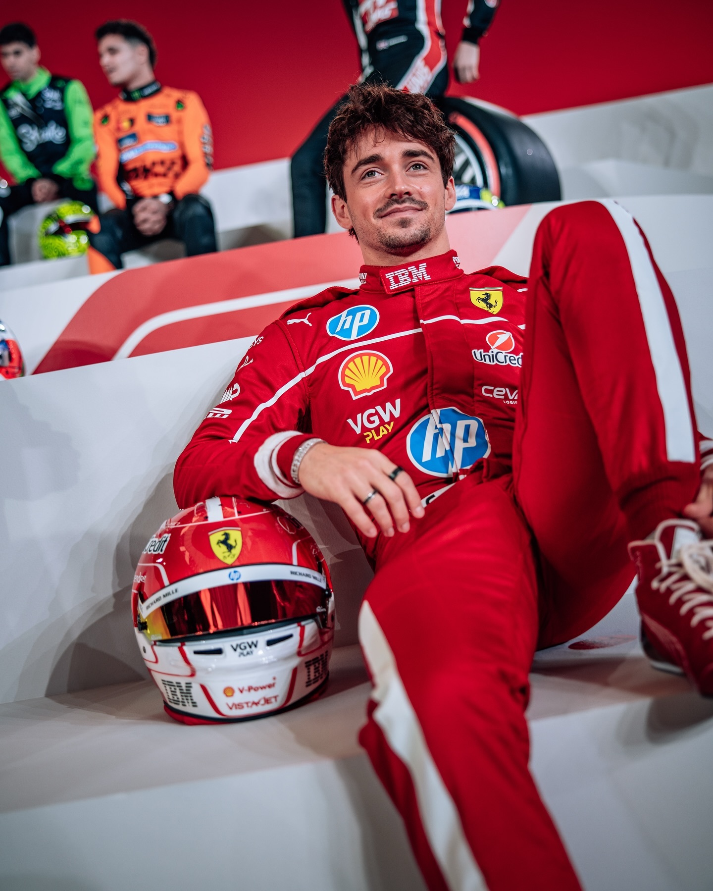 威廉姆斯绝杀红牛车队，汉密尔顿惊艳四座