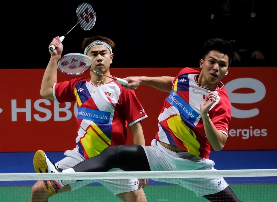 日本队横扫印度队，李梓嘉点燃赛场