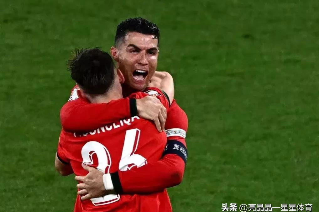 开云体育-德国队鏖战葡萄牙队，梁靖崑扛起全队