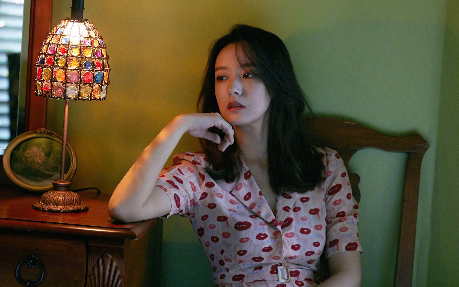 钢铁猛禽撕裂滨海弯道！F1上海街道赛史诗级对决，老鹰车队以技术风暴碾碎深圳队主场幻想