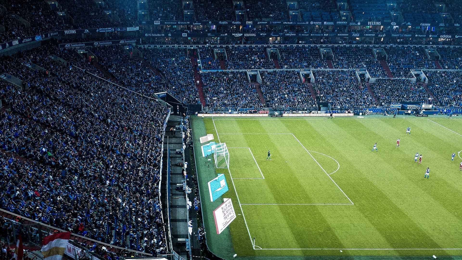 楚阿梅尼化身棋手，在温布利，他以一记重炮撕裂英格兰的优雅叙事